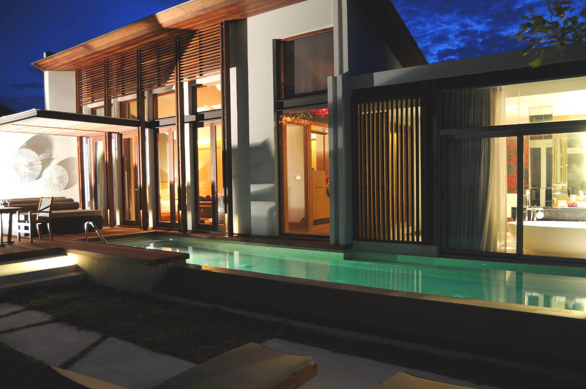 A pool villa at a luxury hotel on Koh Samui A villa at a luxury hotel on Samui